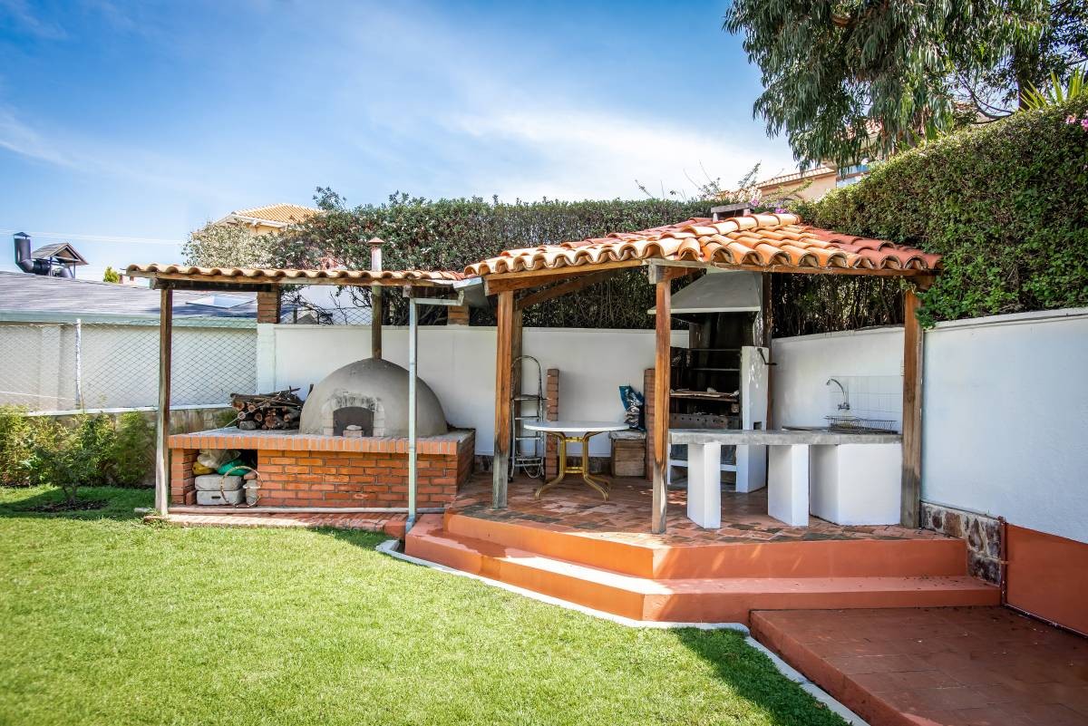 Casa en VentaACHUMANI, URB. ALEMANA 4 dormitorios 6 baños 4 parqueos Foto 10