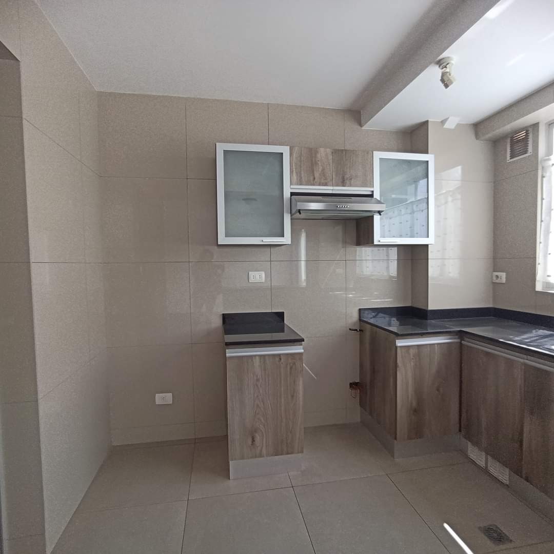 Departamento en Calacoto en La Paz 2 dormitorios 3 baños 1 parqueos Foto 8