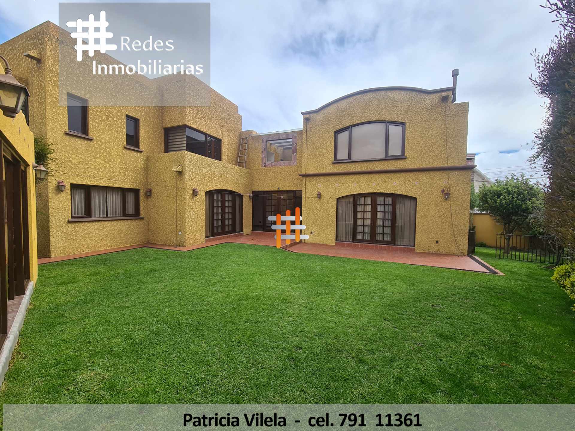 Casa en Achumani en La Paz 5 dormitorios 6 baños 3 parqueos Foto 1