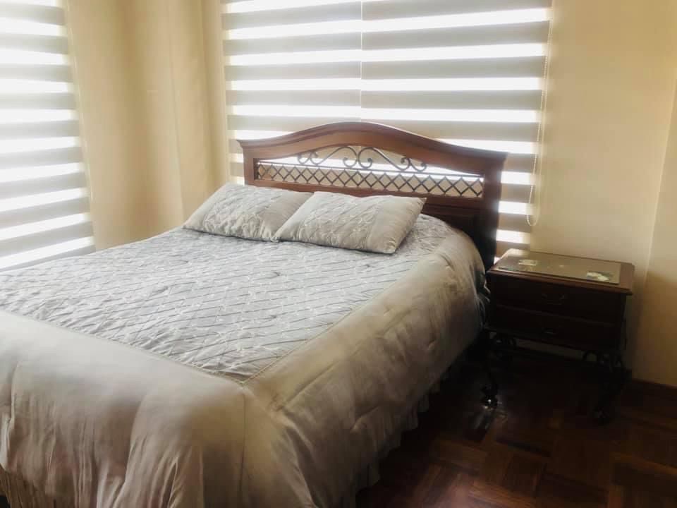Departamento en Achumani en La Paz 3 dormitorios 3 baños 1 parqueos Foto 2