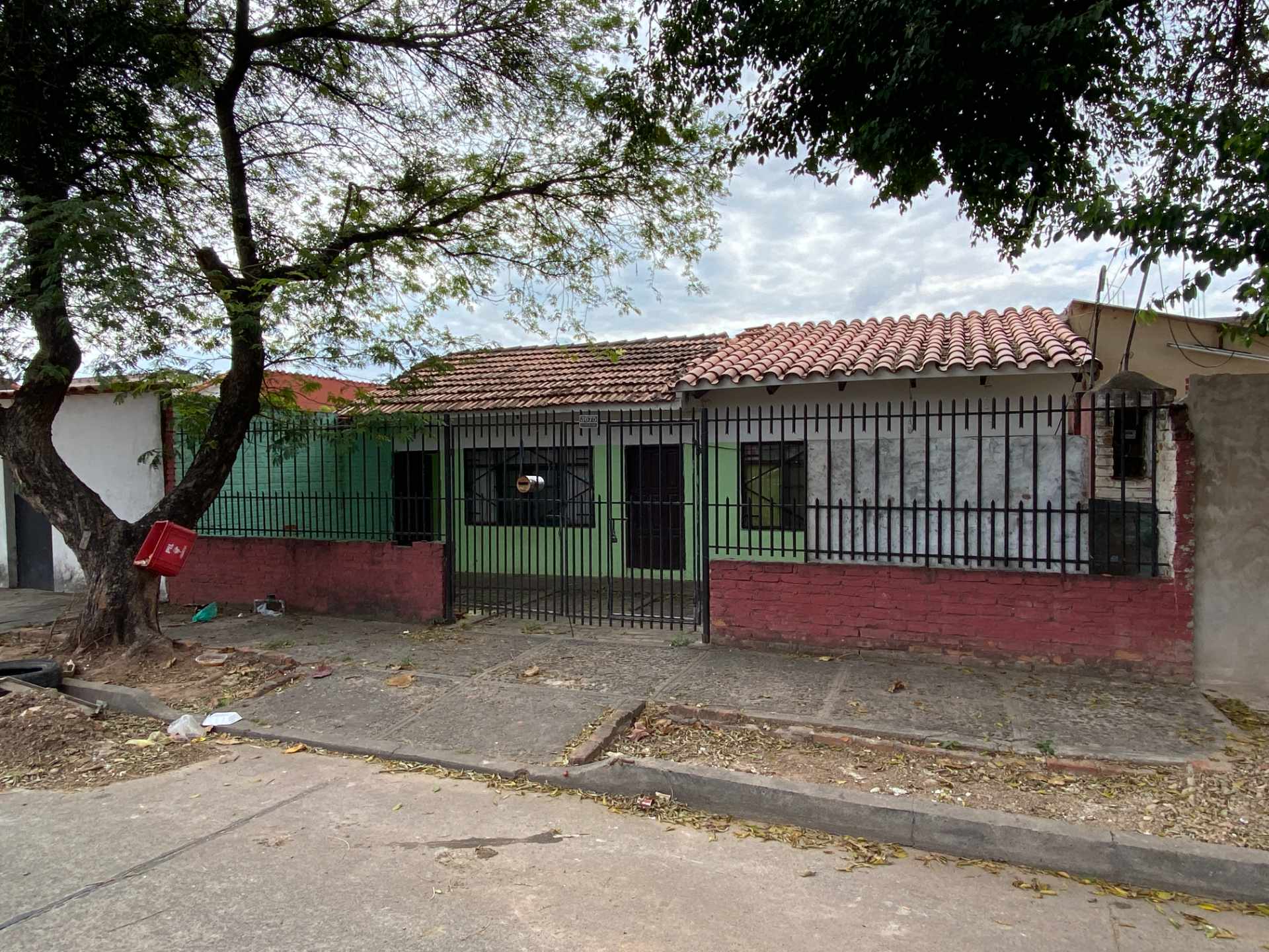 Casa en VentaBarrio Conavi cerca del Hospital Obrero entre 3er y 4to Anillo. 
 Foto 1