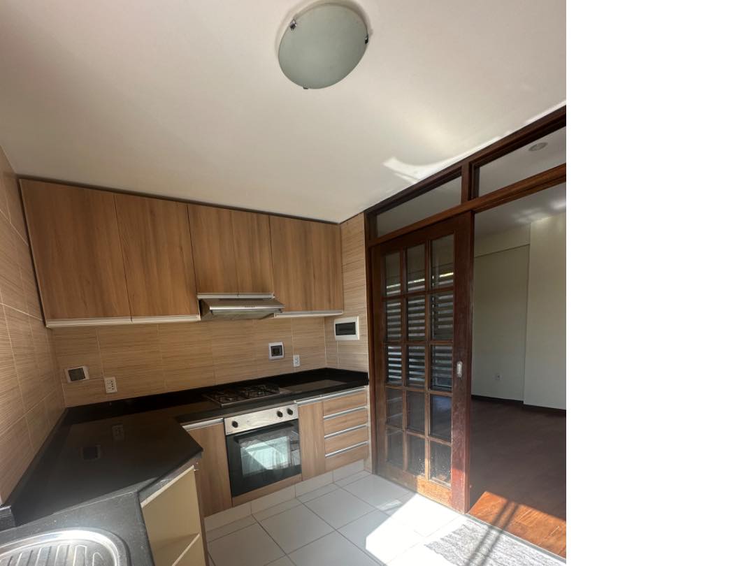 Departamento en AlquilerCalle 27 de los pinos  DEPARTAMENTO EN ALQUILER  2 dormitorios 2 baños 1 parqueos Foto 3