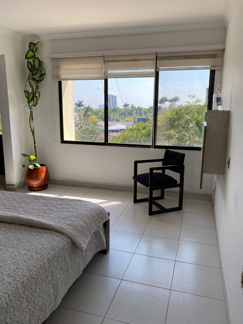 En Alquiler a $us 380 Foto 4