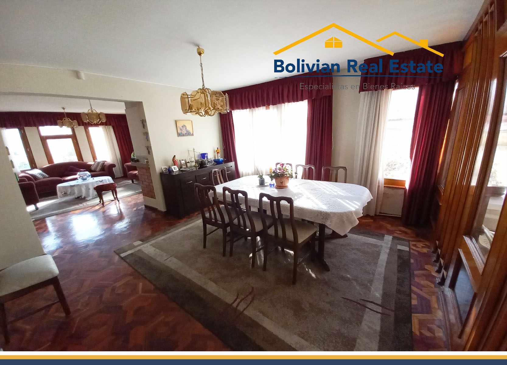 Casa en Achumani en La Paz 7 dormitorios 4 baños 5 parqueos Foto 14