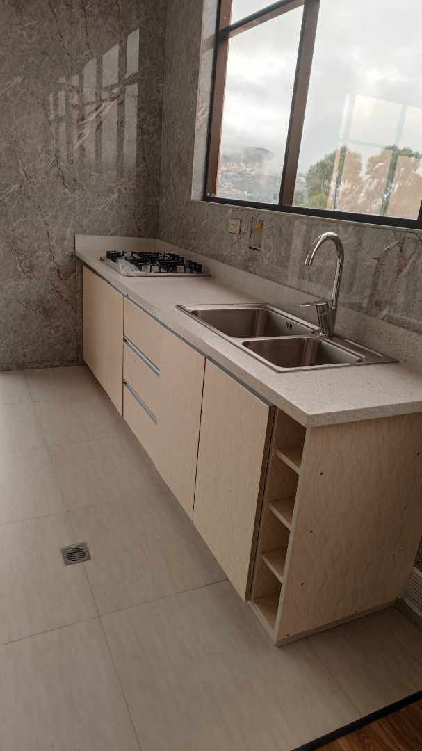 Departamento en San Alberto en La Paz 3 dormitorios 3 baños  Foto 8