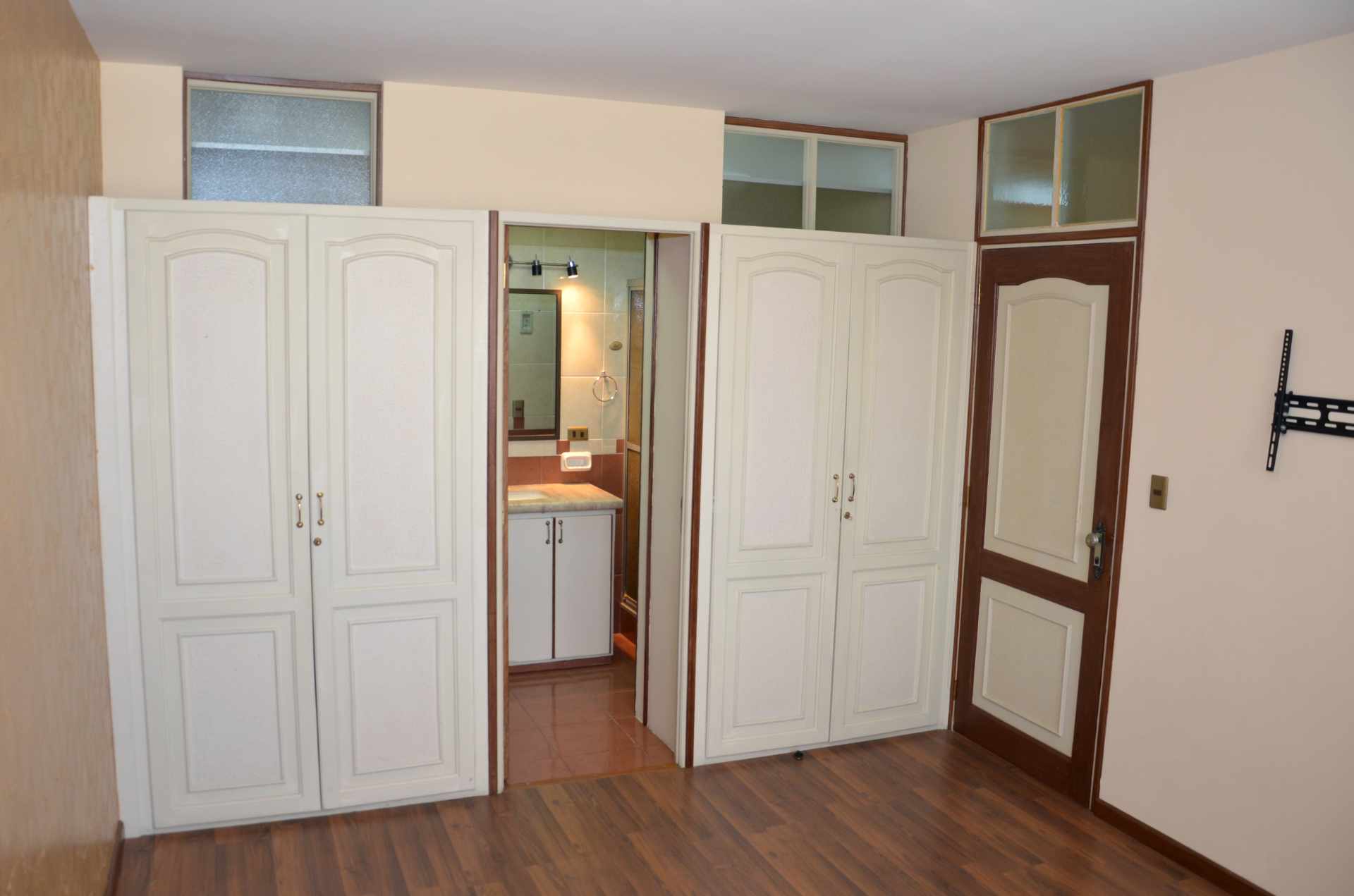 En Venta a $us 112,000 Foto 4