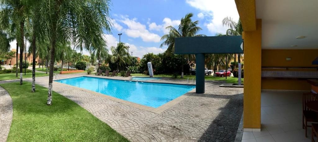 Casa en AlquilerCASA EN ALQUILER, LA HACIENDA II CALLE TAMARINDO 4 dormitorios 4 baños 2 parqueos Foto 9