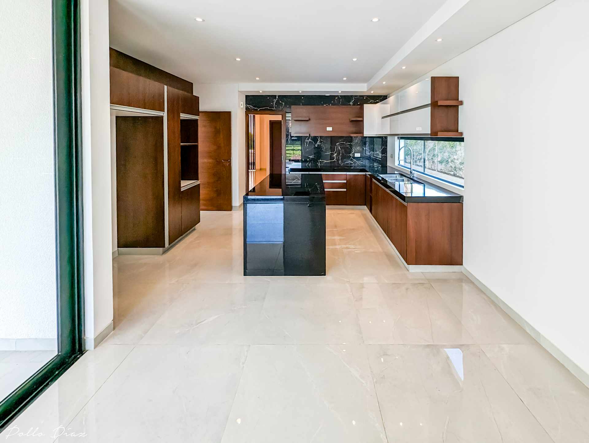 En Venta a $us 625,000 Foto 6