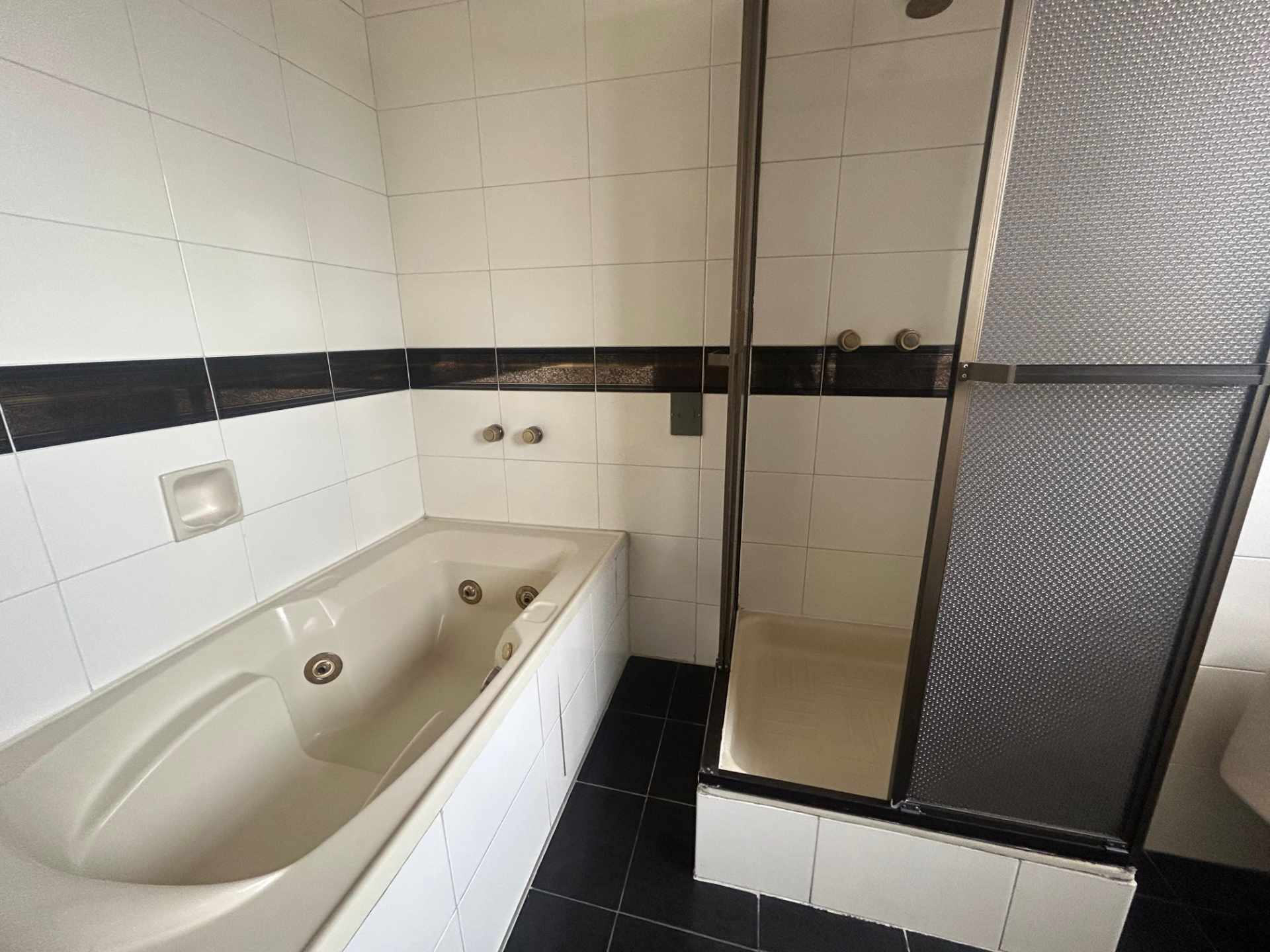 En Alquiler a $us 1,500 Foto 12