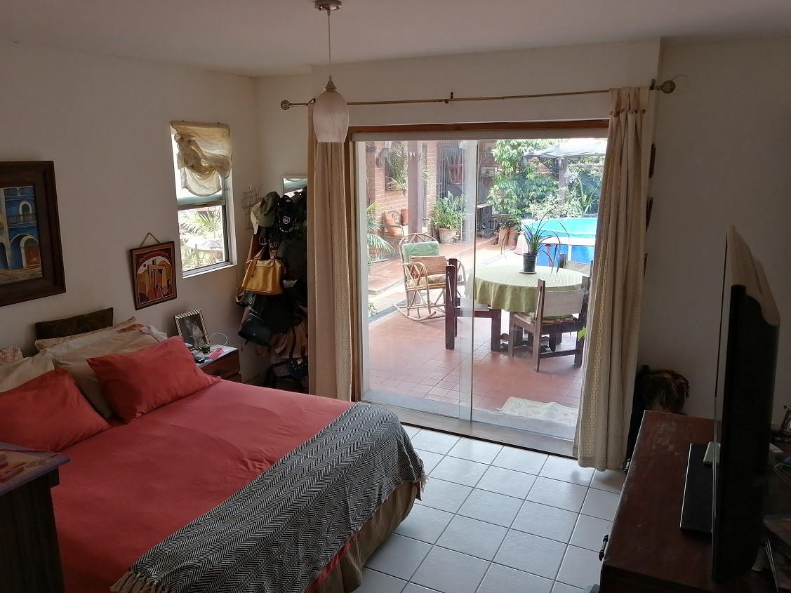 Casa en Entre 7mo y 8vo anillo Norte en Santa Cruz de la Sierra 5 dormitorios 3 baños 4 parqueos Foto 10