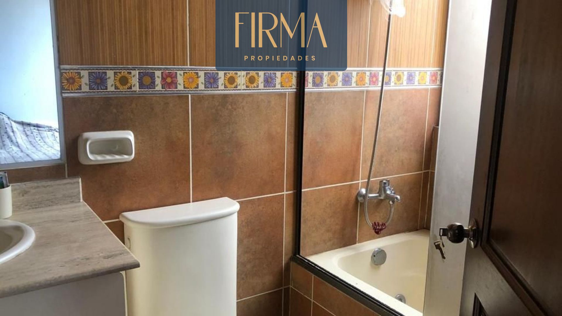 Departamento en VentaCOMPRA ESTE PENTHOUSE EN CALACOTO Foto 7