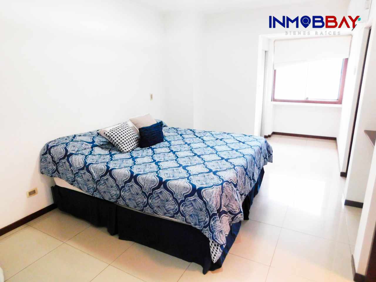 Casa CONDOMINIO CIUDAD REAL!! Av. Busch Entre 2do y 3er anillo!! Foto 10