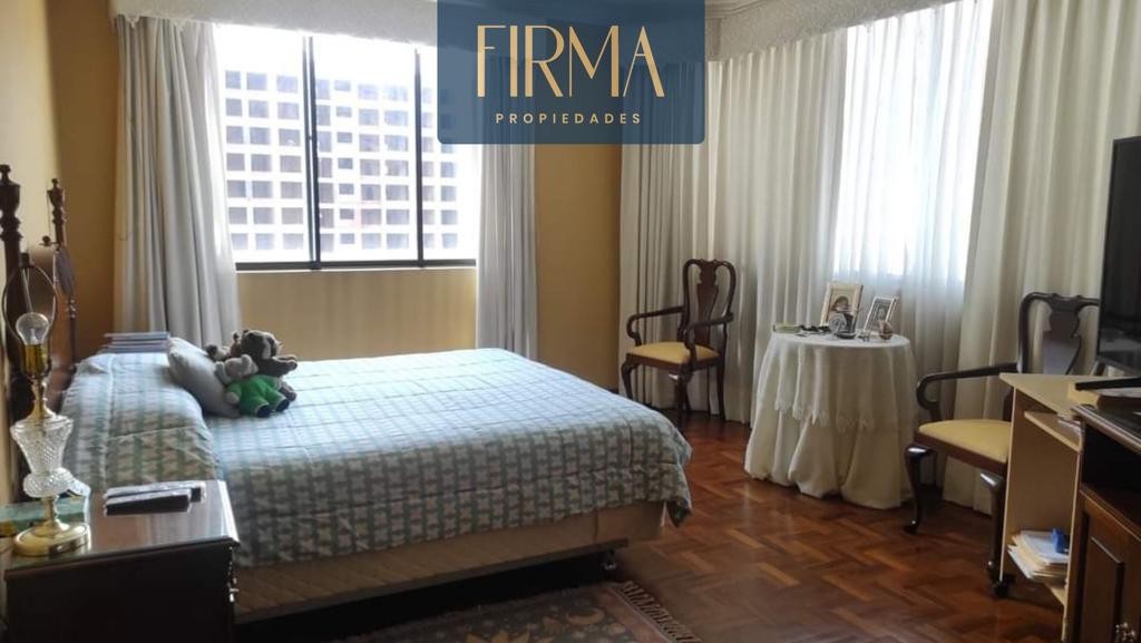 Departamento en VentaAV. BALLIVIAN ENTRE 10 Y 11 DE CALACOTO 3 dormitorios 3 baños 1 parqueos Foto 5