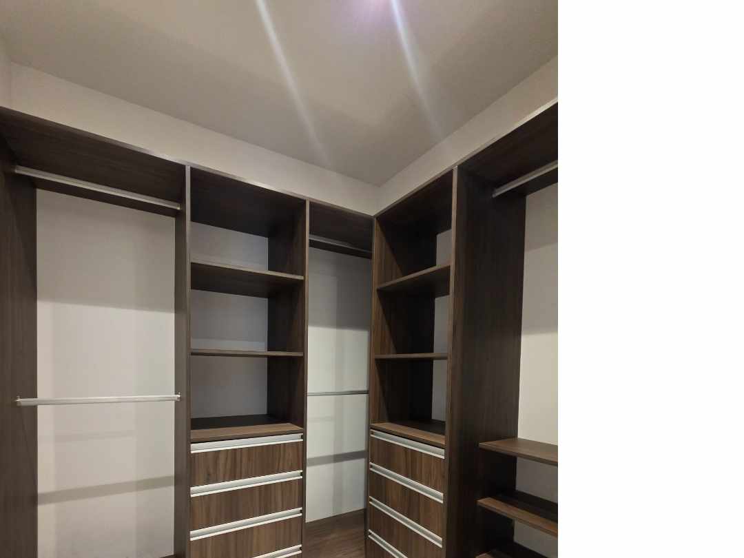 Departamento Centeo Sur
Calle Gral Daavedra entre C/Tarija y Potosí  Foto 16