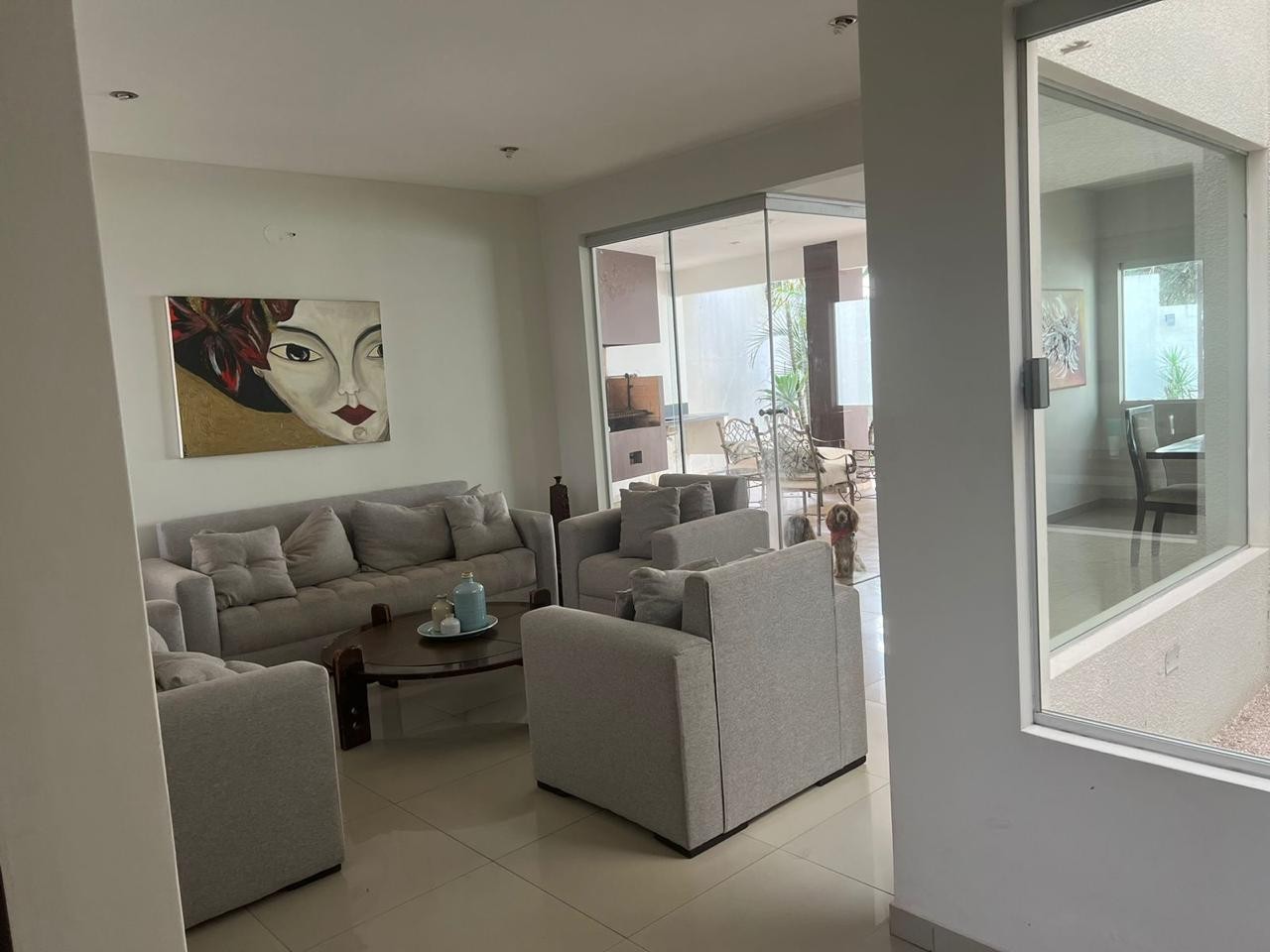 Casa en VentaCond Versalles I Ingreso a Mainter 4 dormitorios 4 baños 3 parqueos Foto 1