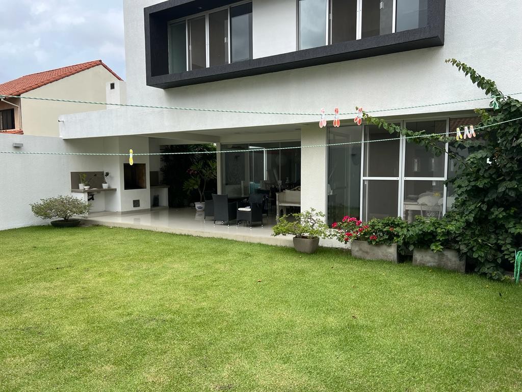 En Alquiler a $us 1,500 Foto 10