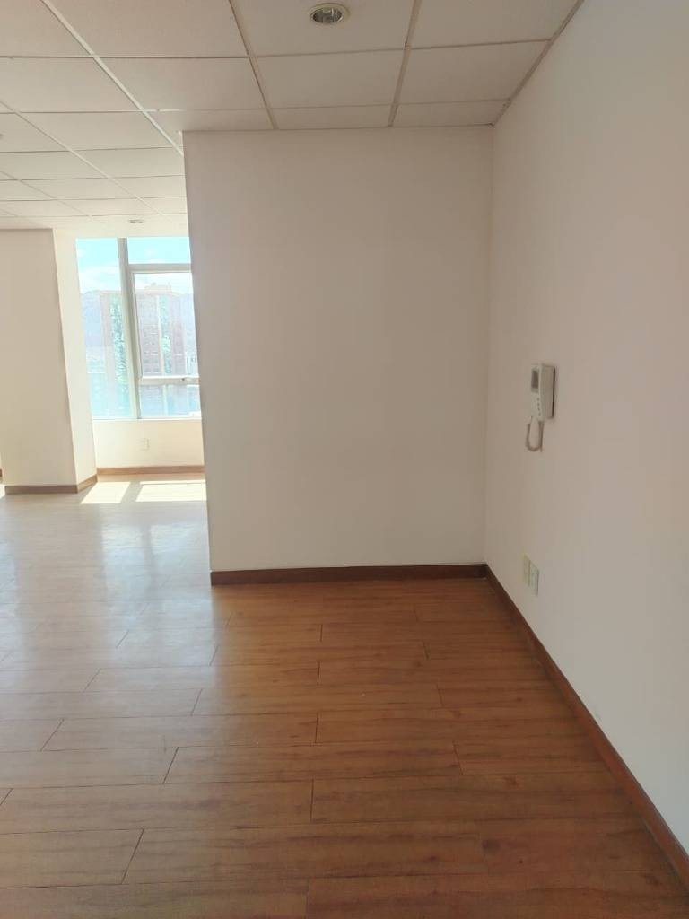 Oficina en AlquilerCALACOTO, CALLE 22 Foto 4