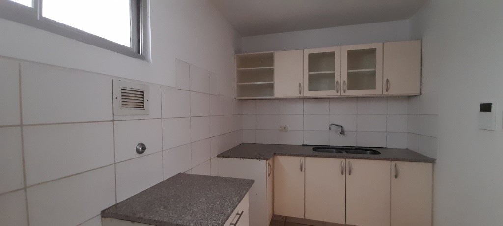 Departamento 🏢 ALQUILO DPTO EN COMPLEJO RESIDENCIAL LAS PALMAS Foto 5