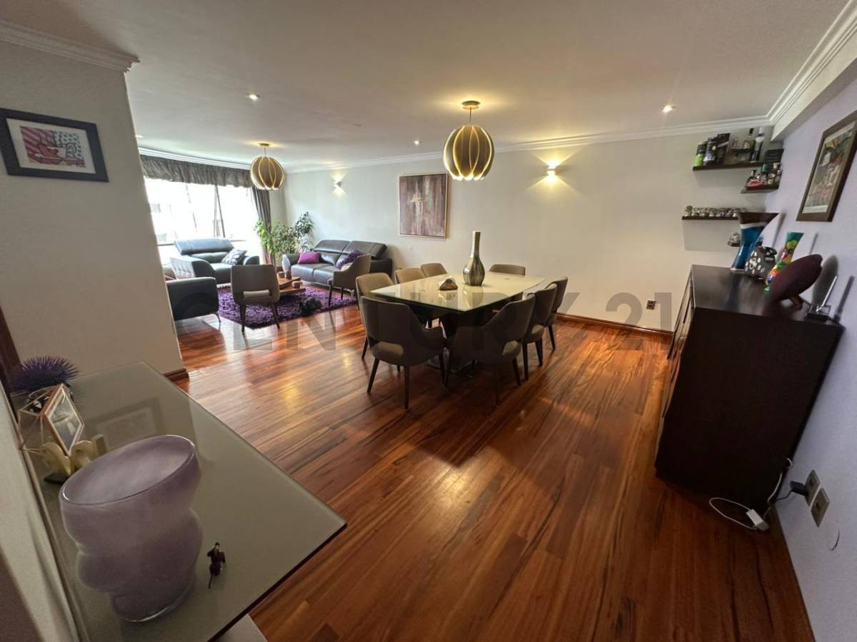 En Alquiler a $us 2,200 Foto 19