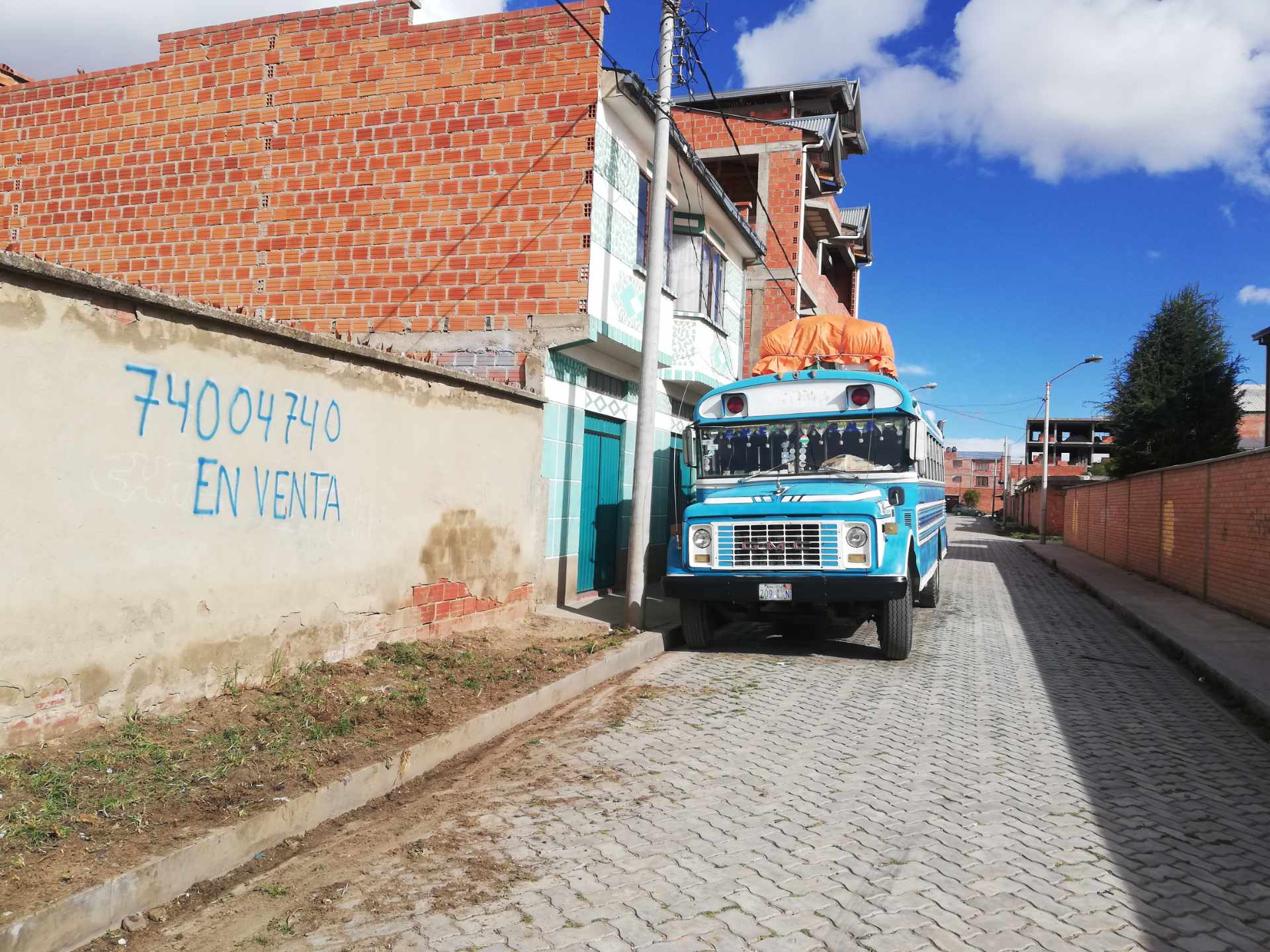Terreno Zona Horizontes El Alto entre calle caracoles y calle santa fe detrás del centro de recursos pedagógicos Micaela Bastidas, a una cuadra de la plaza del payaso. A la altura del centro de salud Nuevos Horizontes que se ubica en la avenida Guadalquivir Foto 8