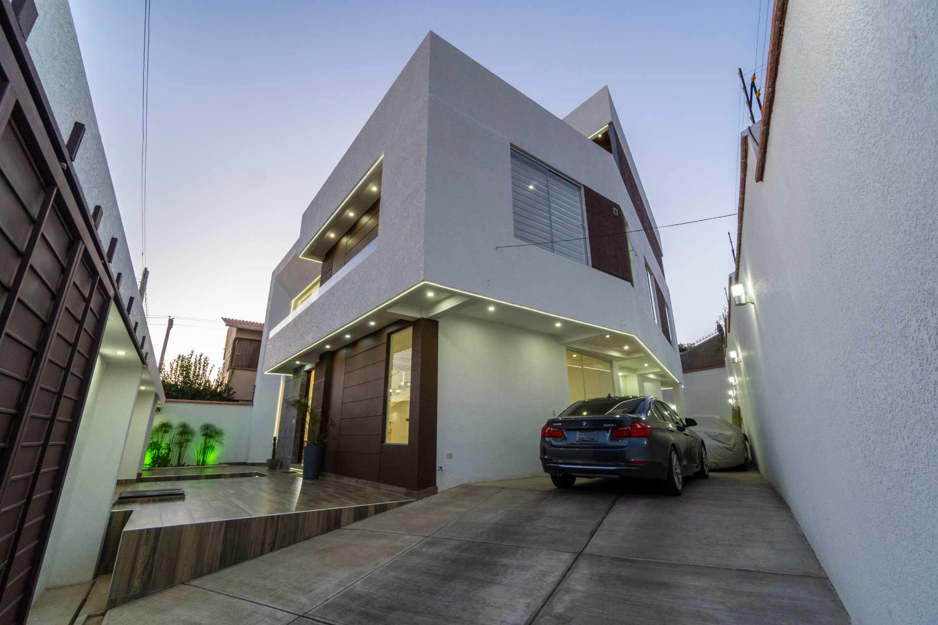 Casa Calle Begonia entre Av. Pando y Trinitaria Foto 42