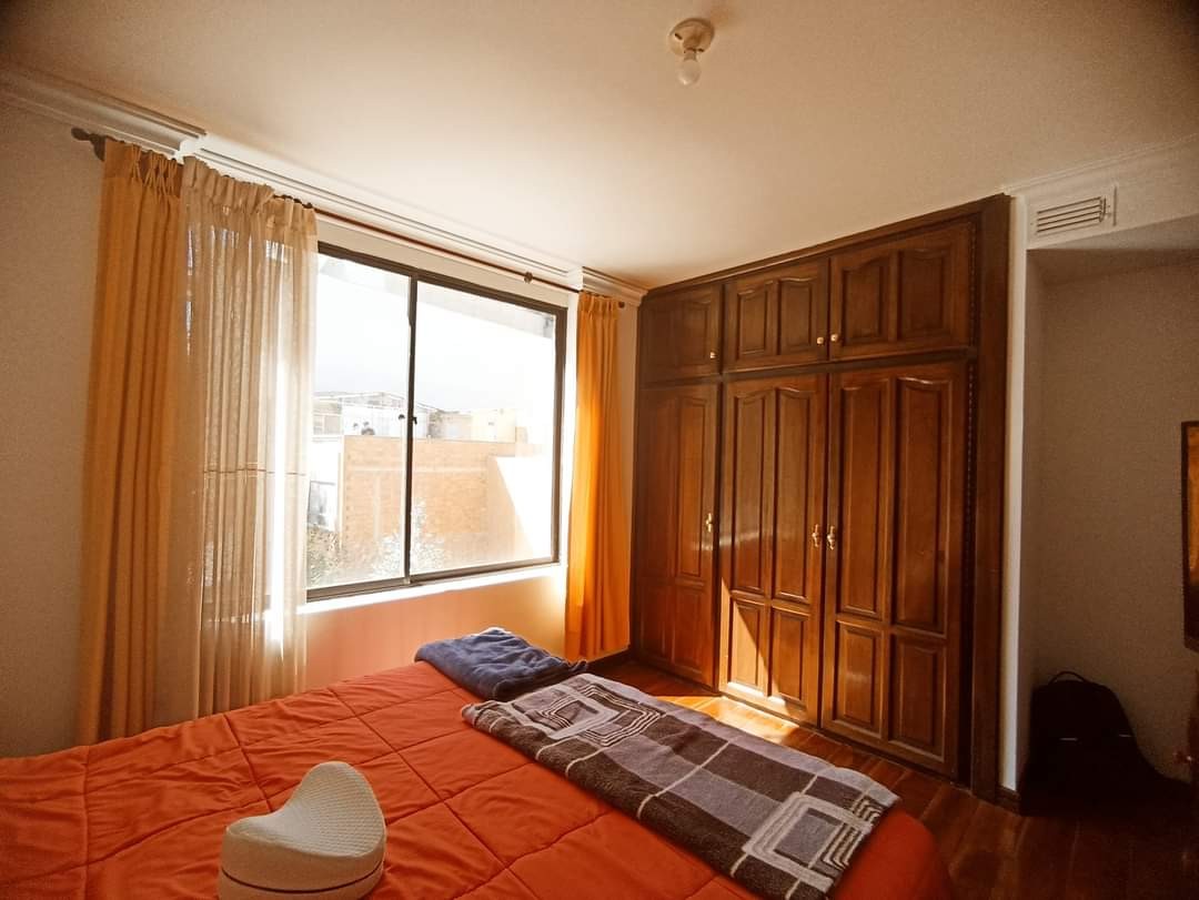 Departamento en AnticréticoObrajes calle 3 Foto 11