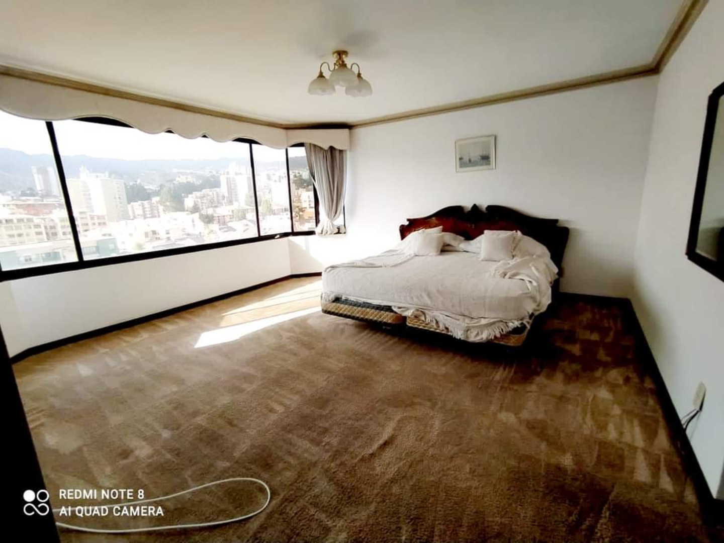 Departamento en Calacoto en La Paz 4 dormitorios 5 baños 2 parqueos Foto 18