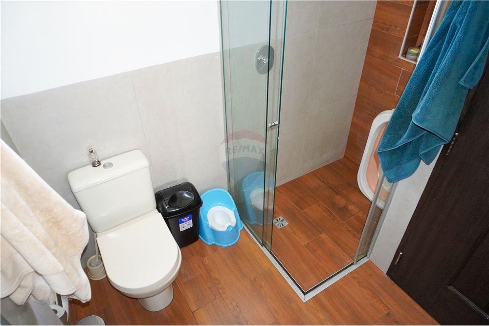 En Venta a $us 210,000 Foto 14