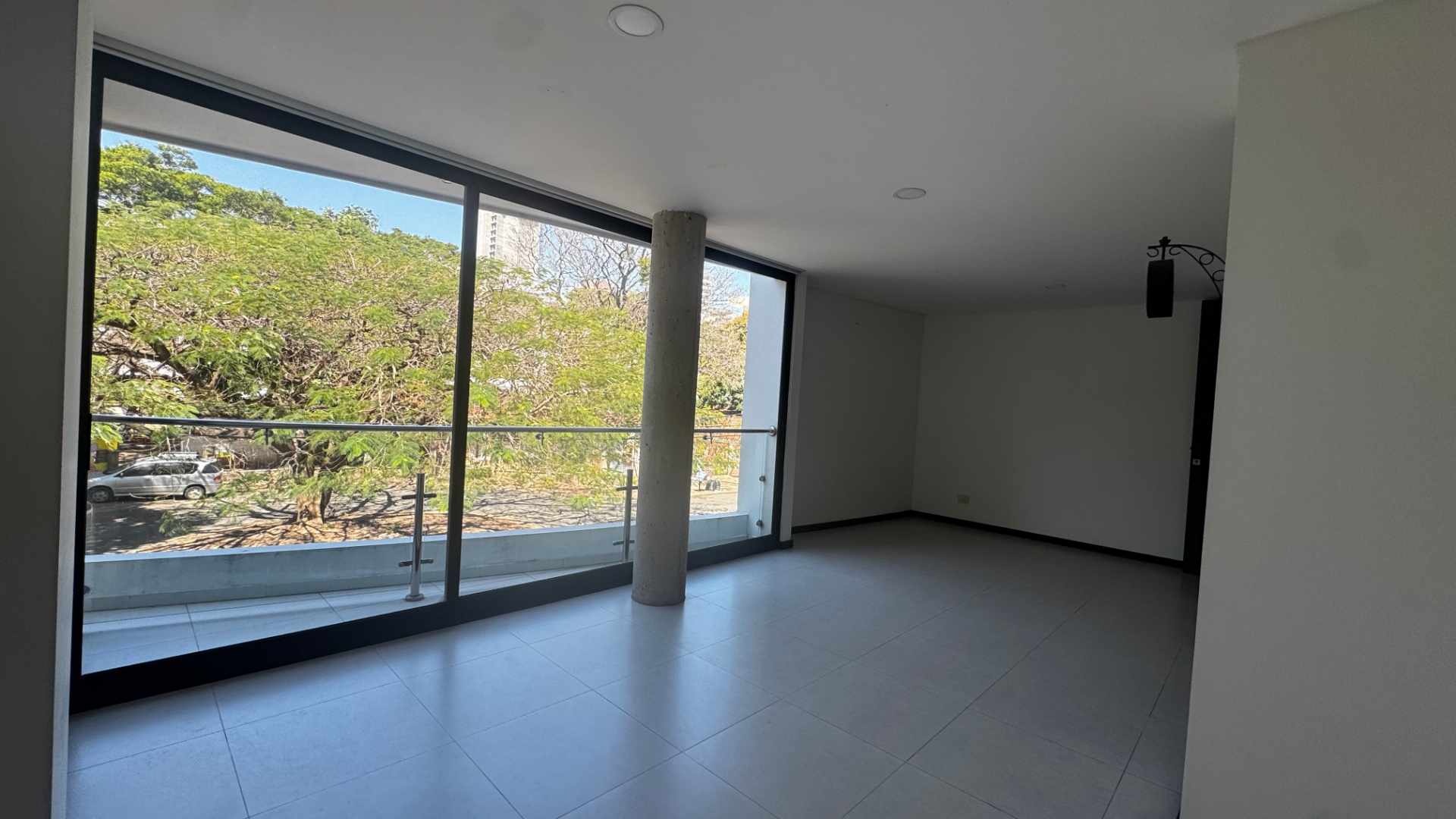 Departamento en AlquilerCondominio Piazza once Foto 3