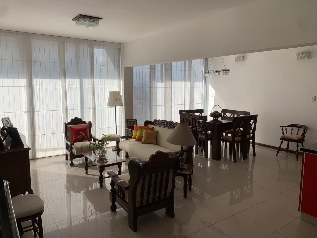 Departamento en Venta2DO ANILLO Y AV. PIRAI BARRIO URBARI Foto 5