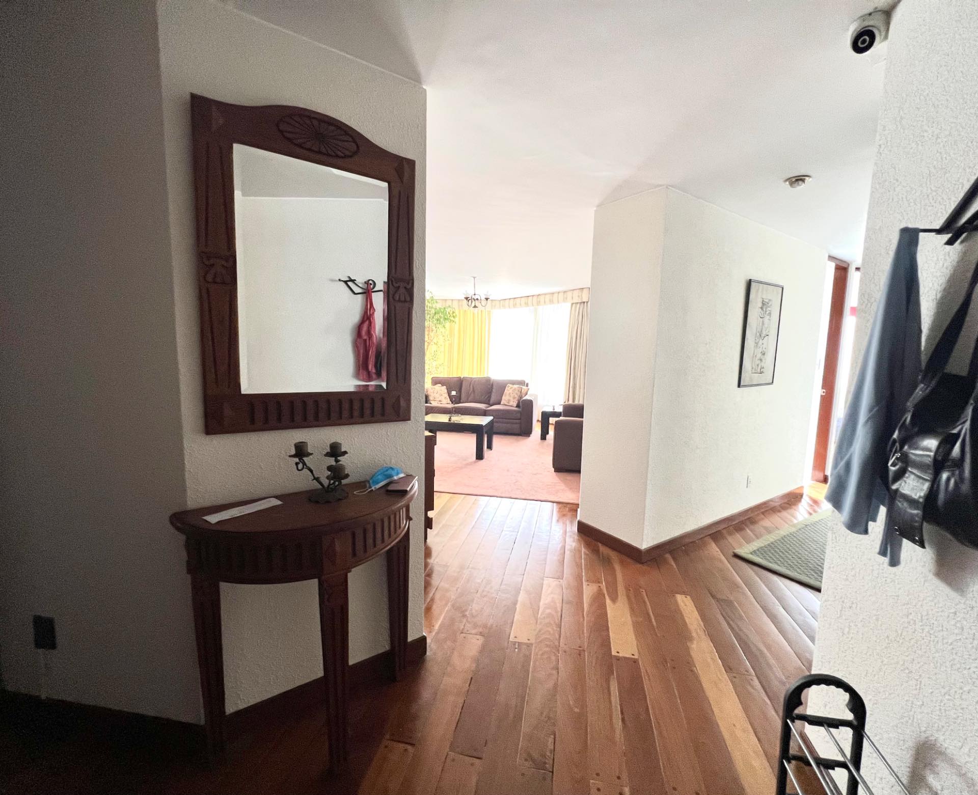 Departamento en AlquilerSan Miguel, Calacoto  3 dormitorios 4 baños 1 parqueos Foto 10