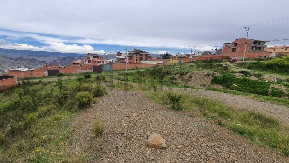 Terreno en VentaACHUMANI CONDORES LAKOTA    Foto 1