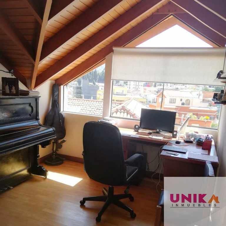 Departamento 🏢 HERMOSO PENTHOUSE EN VENTA, ACHUMANI. Foto 4