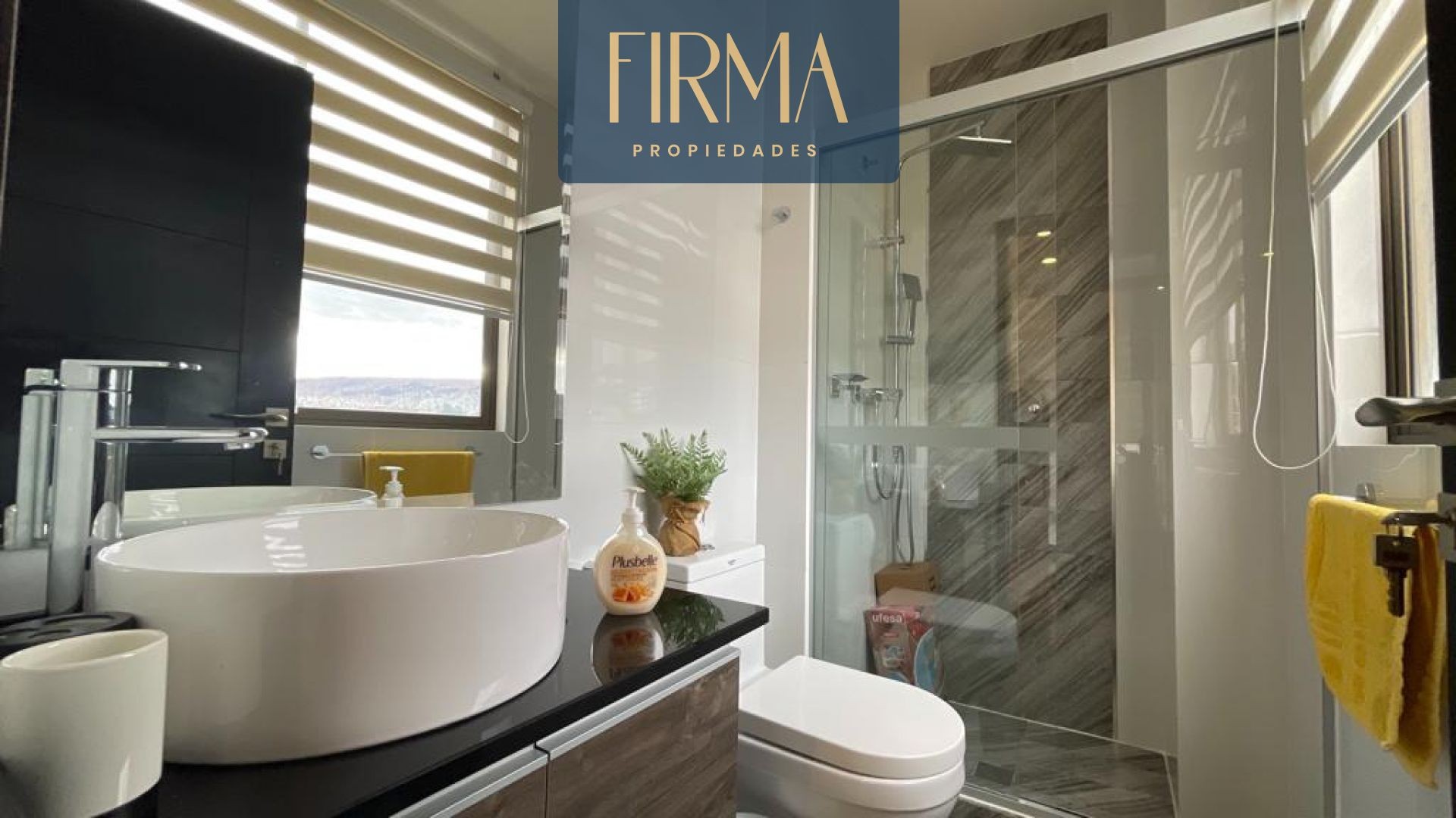 En Alquiler a $us 1,500 Foto 3