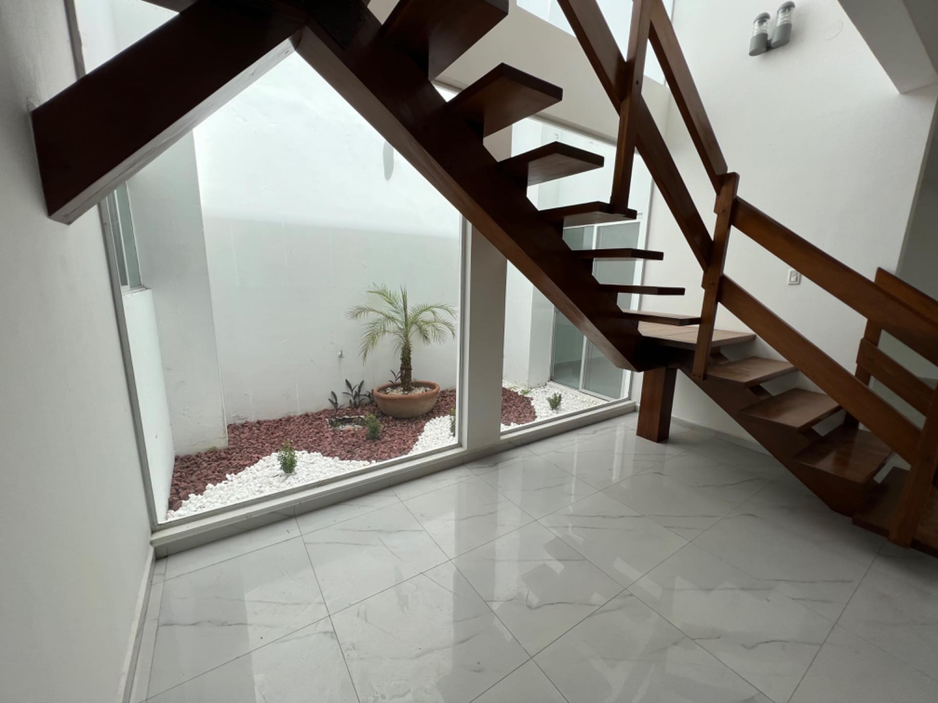 Casa en AlquilerCONDOMINIO LOS PARQUES DEL URUBO I 4 dormitorios 5 baños 3 parqueos Foto 14