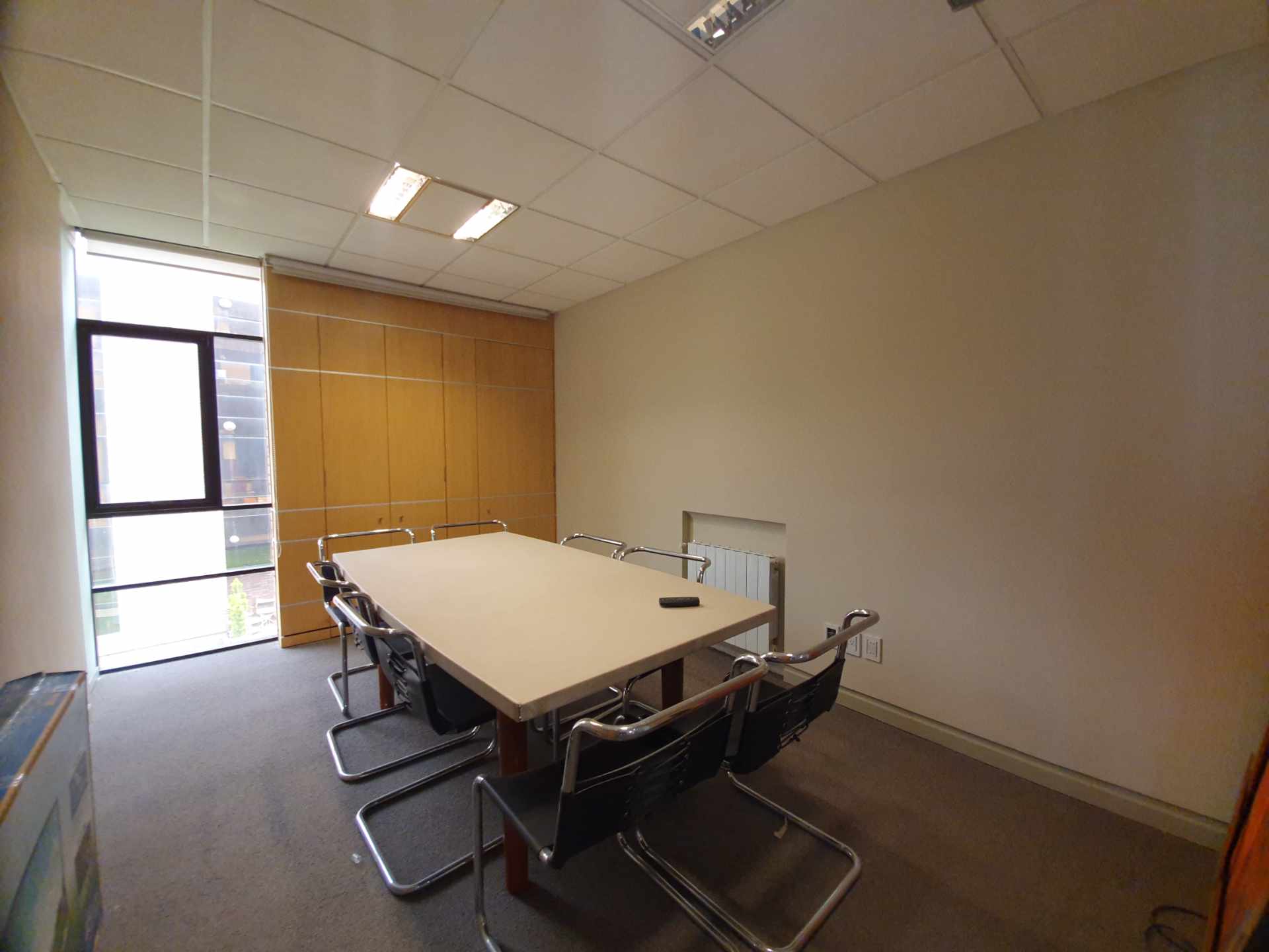 En Alquiler a $us 1,500 Foto 1