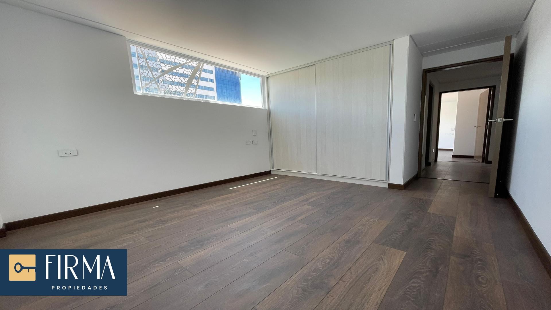 Departamento en AlquilerDEPARTAMENTO EN ALQUILER A ESTRENAR EN CALACOTO 3 dormitorios 5 baños 1 parqueos Foto 10