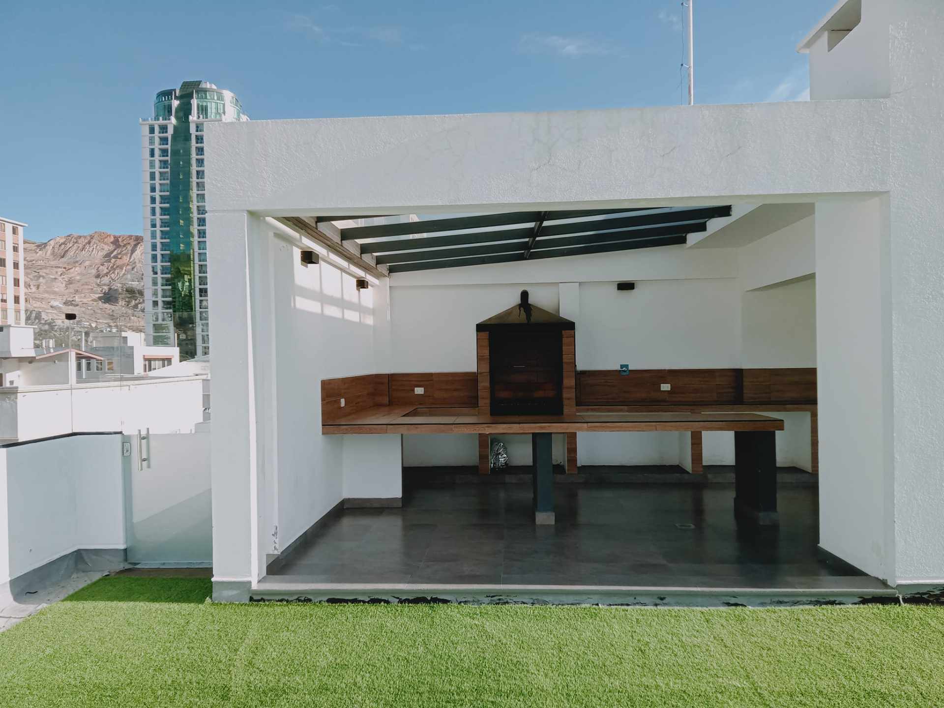 Departamento en Calacoto en La Paz 3 dormitorios 3 baños 1 parqueos Foto 3