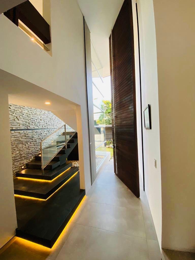 Casa en VentaAV. CRISTO REDENTOR ENTRE 2DO Y 3ER ANILLO Foto 11