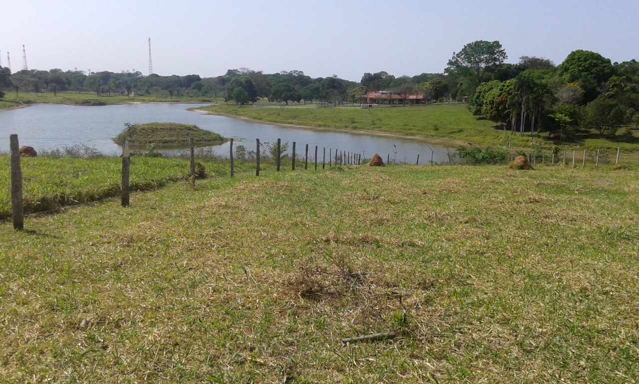 Terreno ¿TE GUSTA EL CAMPO?... ¿Q TAL UN TERRENO FRENTE A UNA LAGUNA? Foto 4