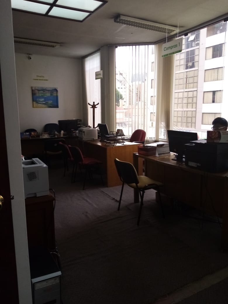Oficina en Sopocachi en La Paz 6 dormitorios 2 baños  Foto 4