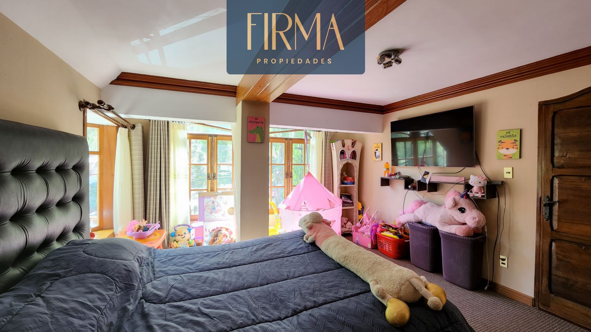 Casa en Achumani en La Paz 2 dormitorios 3 baños 1 parqueos Foto 13