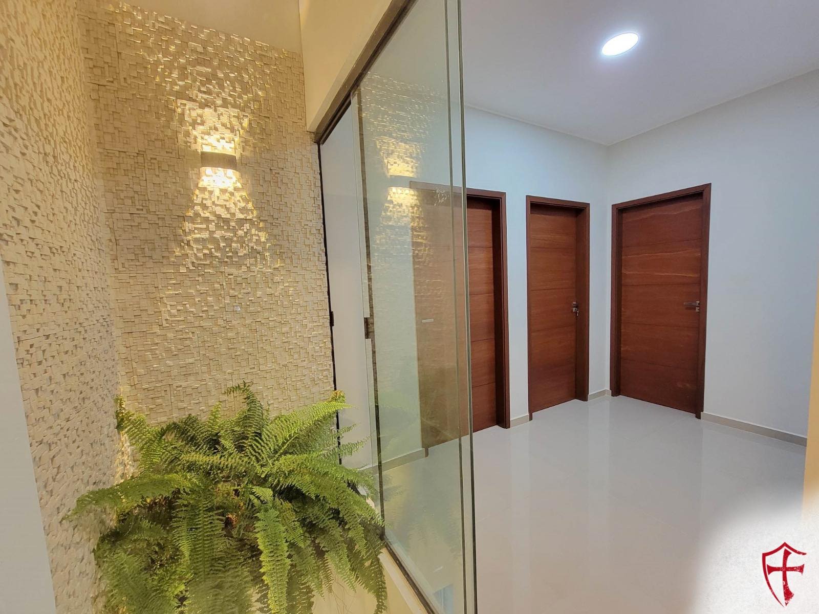 Casa en Entre 3er y 4to anillo Oeste en Santa Cruz de la Sierra 3 dormitorios 3 baños 2 parqueos Foto 4