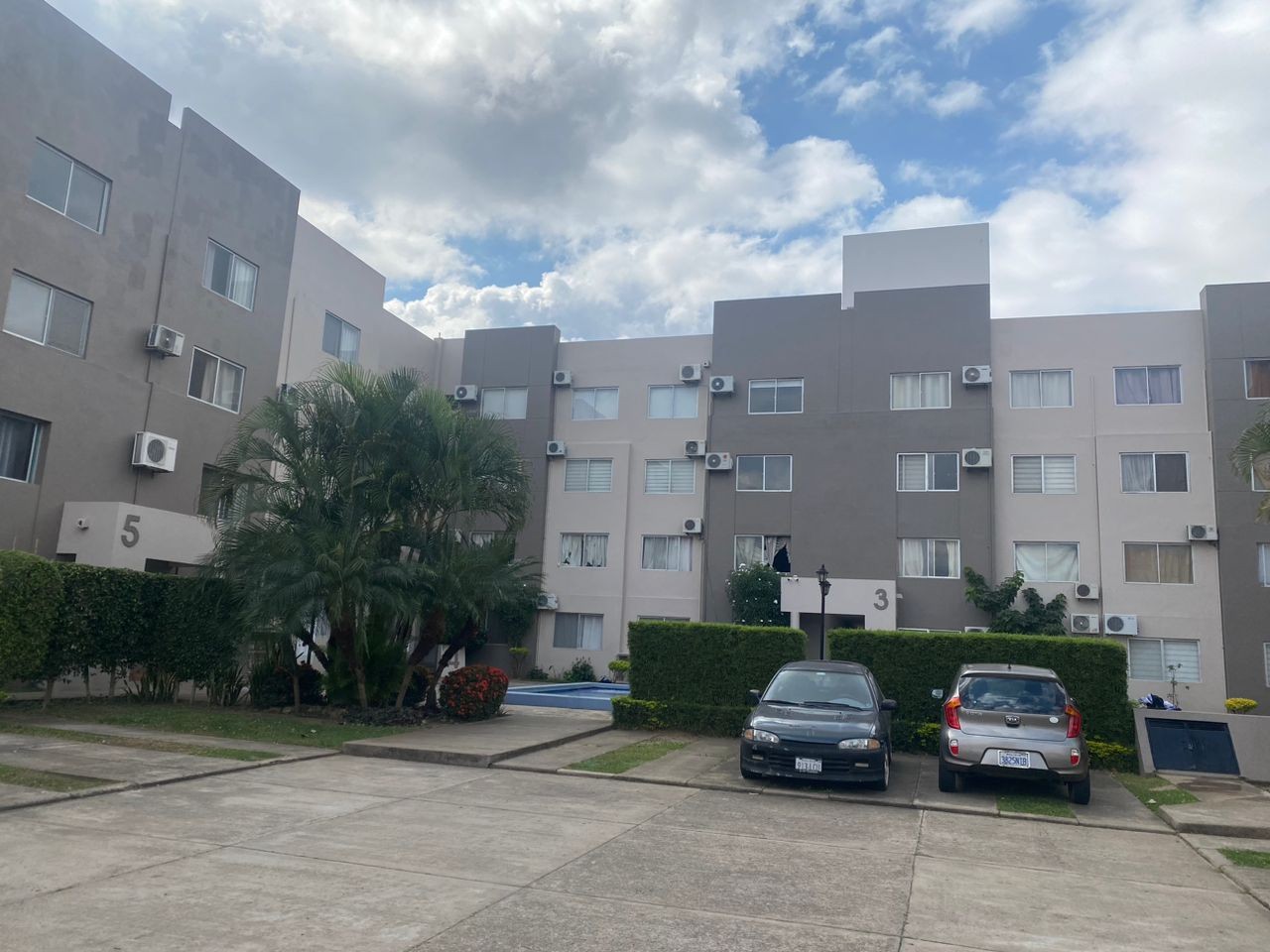 En Alquiler a Bs 3,500 Foto 4