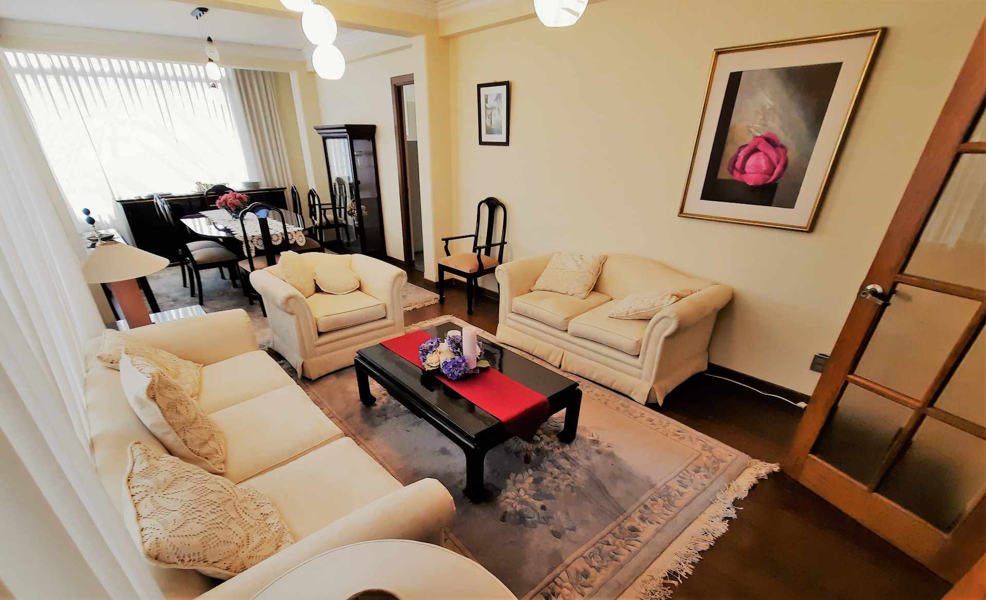 Departamento en AlquilerCalle 24 de Calacoto con Av. Ballivián 4 dormitorios 4 baños  Foto 32