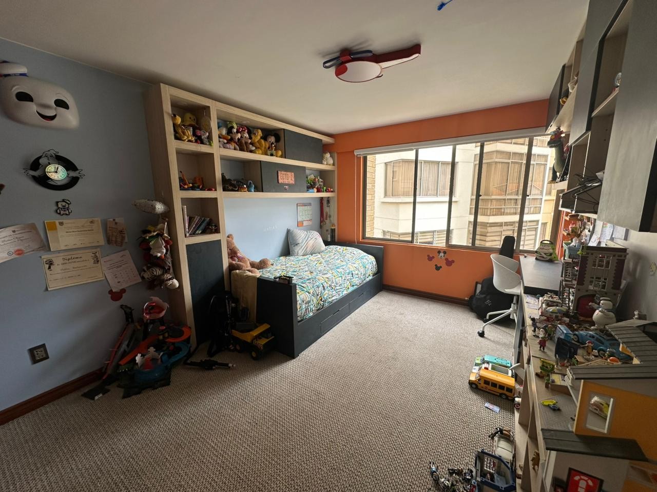 Departamento en AlquilerACHUMANI, CONDOMINIO GIRASOLES Foto 17