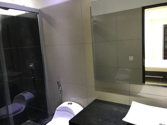 Departamento en AlquilerCondominio Onix, Equipetrol Norte, entre 3er. y 4to. Anillo, próximo a Manzana 40.  2 dormitorios 2 baños 1 parqueos Foto 12