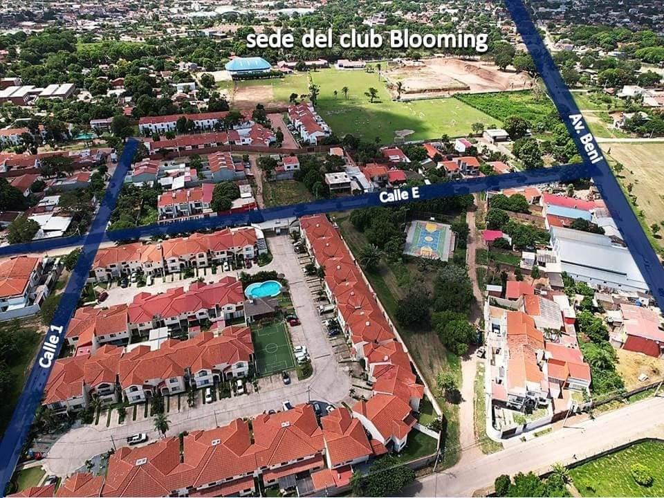 Casa en Venta¨CONDOMINIO MUNICH¨ Av. Beni 8vo Anillo, detrás de la Sede de Blooming Foto 2