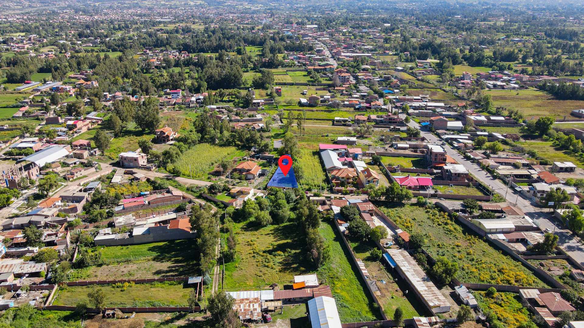 Terreno S/N A pasos de la Av. Elias Meneses - a 1 km de la Tranca Piñami - Quillacollo Foto 9