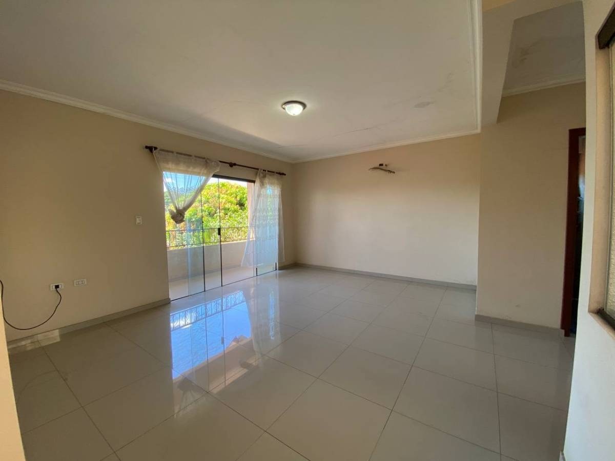 Casa en VentaNORTE!! SOBRE AV. BENI. 7MO. ANILLO.  EXCELENTE INVERSIÓN!  Foto 6